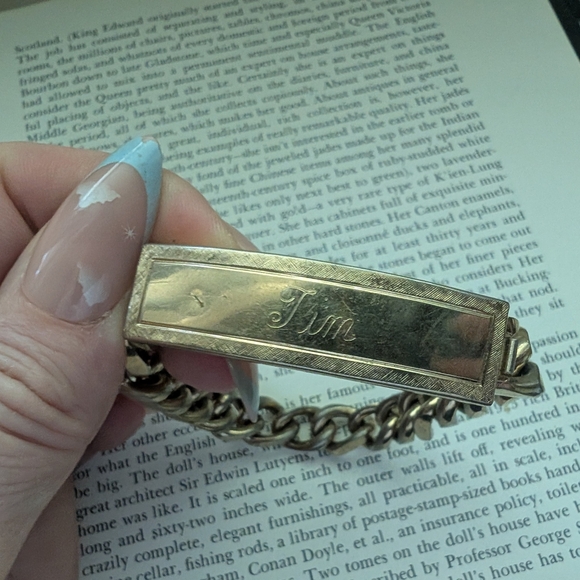 Speidel Gold ID Bracelet Says Jim Or Tim - Picture 1 of 8